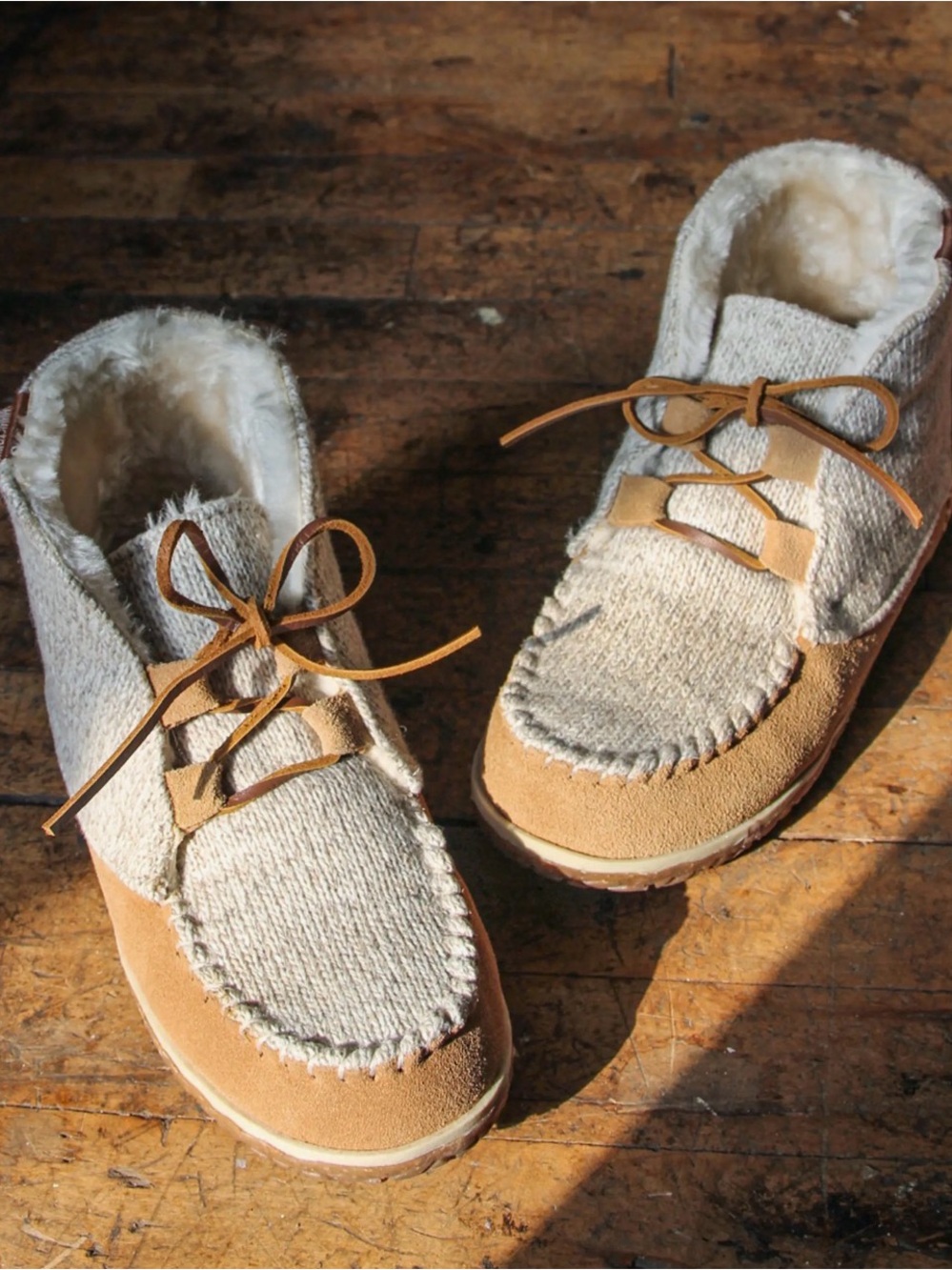 NWOT Minnetonka Torrey Bootie Slipper in Cinnamon Knit Women’s Size 8